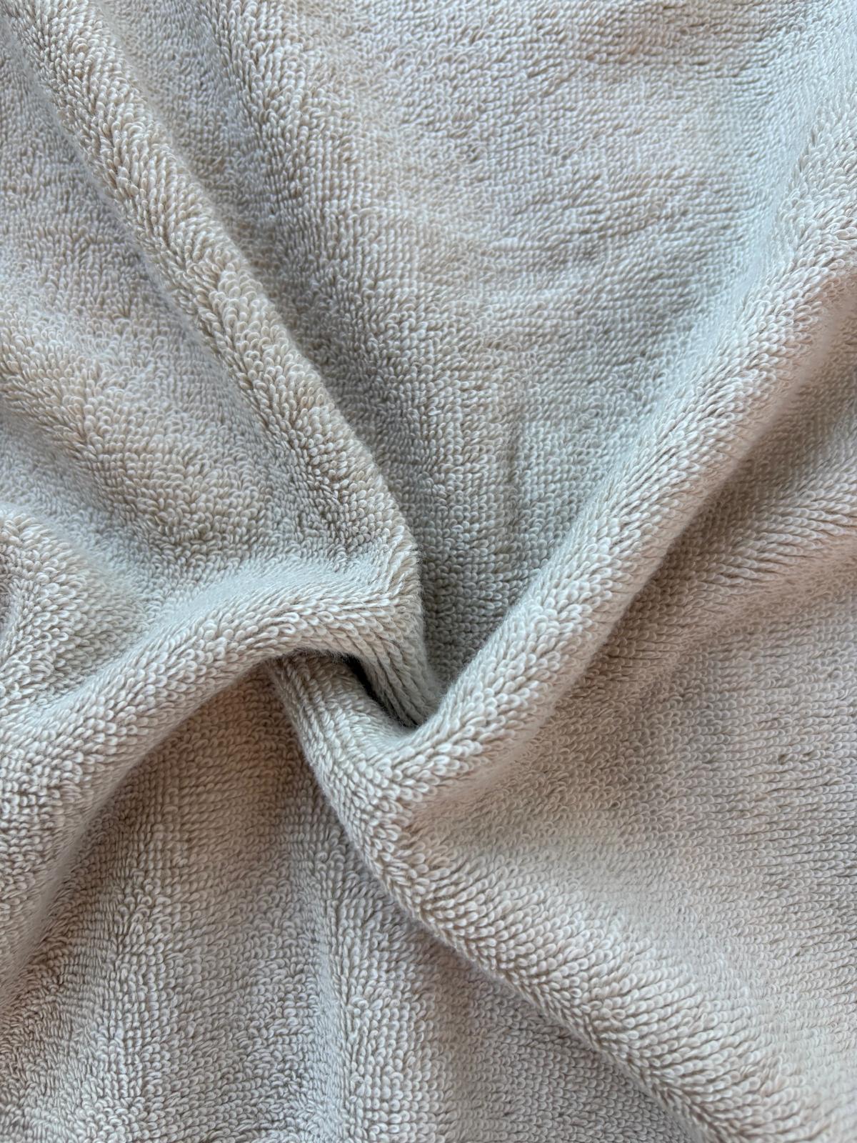 ACCAPPATOIO IN SPUGNA DI COTONE BEIGE